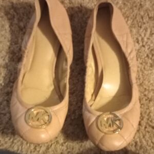 Michael Kors Women's Beige Quilted Flats